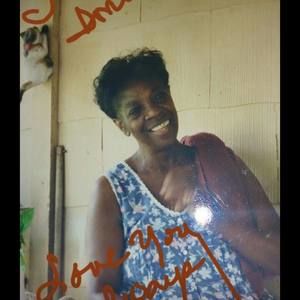 Meet your Posher, Beverly